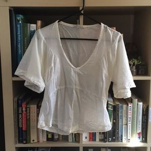 100% Organic Cotton Prairie Underground V-Neck